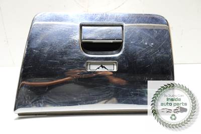 2015 Freightliner Cascadia 125 Glove Box