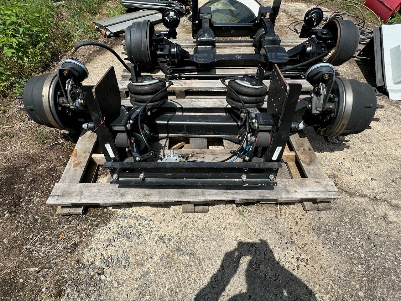 Hendrickson STEERABLE LIFT AXLE Lift Axle Suspension Kit For Sale