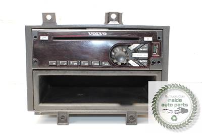 2016 Volvo DEA500 Radio