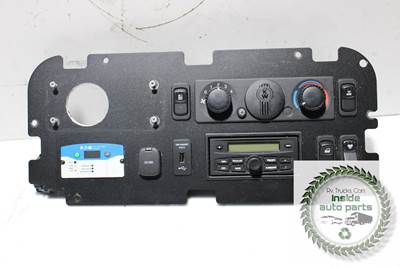 2025 Kenworth T680 Sleeper Control Panel