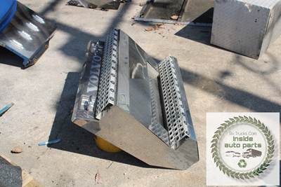 2007 Volvo VT Battery Box Cover For Sale - Mineral, VA | Inside Auto Parts