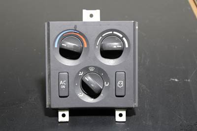 Volvo VNL Temperature Control