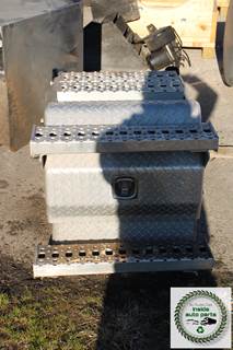 2023 Western Star 49X Aluminum Tool Box with steps