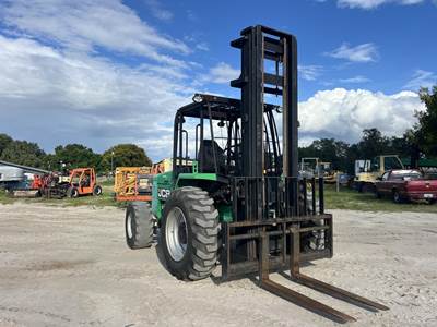 JCB 930 Rough Terrain Forklift