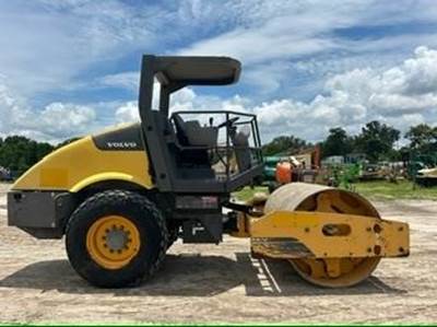 Volvo SD70D Smooth Drum Roller Compactor