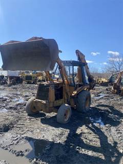 Case 580D Backhoe