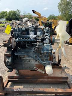 Kubota V3800-CR-TI-EV13 3.8L Turbo Diesel Engine – Complete – Low Hours