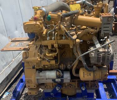 Caterpillar C3.3B 4 cylinder turbo diesel Engine