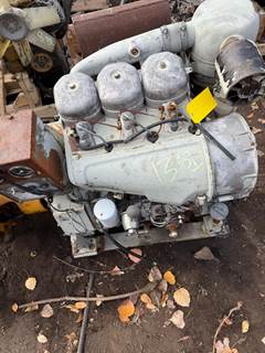 Deutz F3L912 Engine