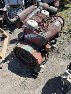 Deutz F4L913 Engine