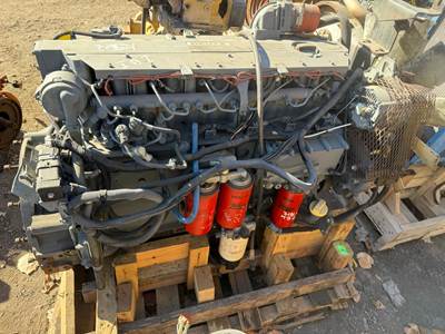 Deutz TCD 2013 Engine