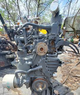 Kubota V2403 4 cylinder turbo diesel Engine