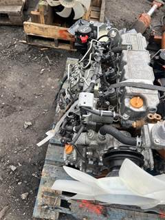 Mitsubishi D04CJ Engine