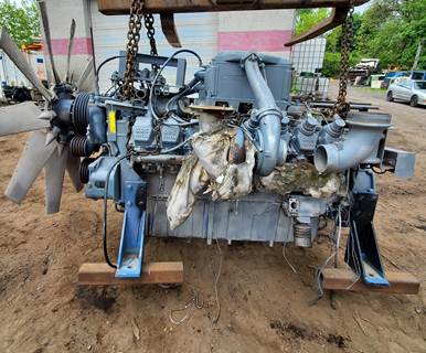 MTU 16v 2000 16 cylinder twin turbo diesel engine