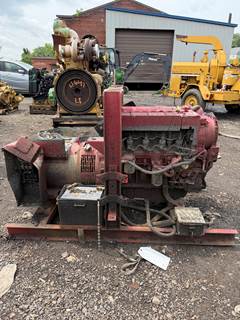 Deutz F4L2011 4 Cylinder Diesel Engine Generator Low Hours Runs Great 47 HP