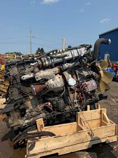 Detroit Diesel DD15 14.8L Turbo Diesel Engine Complete Low Hours Runs Good