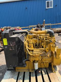 Caterpillar CAT C4.4 Turbo Diesel Engine Complete w/ Radiator Low Hours Runs Excellent