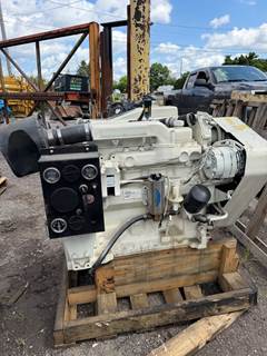 John Deere 4039 Marine Diesel Engine – Low Hours – Excellent Runner