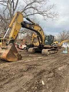 1999 Caterpillar 330BL ME Excavator - Thumb