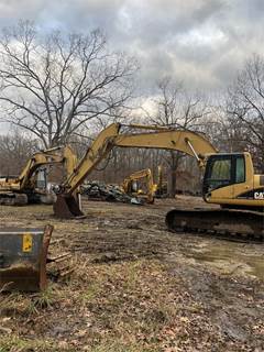 Caterpillar 330CL Excavator