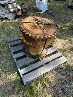 Caterpillar D6H Final Drive
