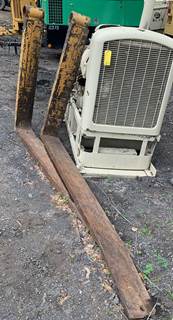 100" long 8" wide telehandler forks