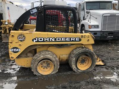 John Deere 250 Skid Steer