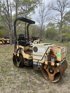 Ingersoll-Rand DD24 Smooth Drum Roller Compactor