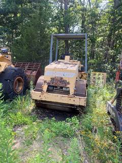 Vibromax 2000 Smooth Drum Roller Compactor
