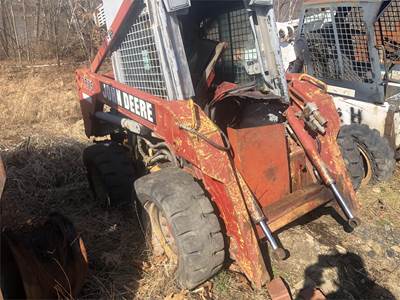 John Deere 7775 Tractor