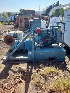 Holland Water Pump W/ perkins 404C 4 cylinder non-turbo diesel engine