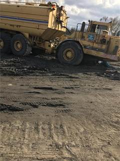 Caterpillar D400 Water Truck