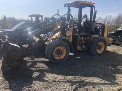 JCB 411 HT Wheel Loader