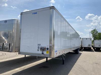 Stoughton 53 ft Dry Van Trailer - Swing Door, Air Ride