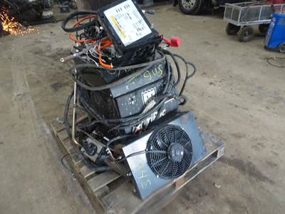 Thermo King TriPac Evolution Auxiliary Power Unit (APU)