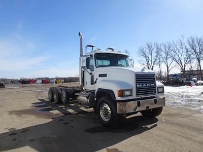Mack CH613 Tri Axle Cab & Chassis Truck - AC, 400HP, 10 Speed Manual