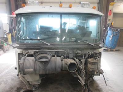 Mack Granite GU813 Cab Assembly