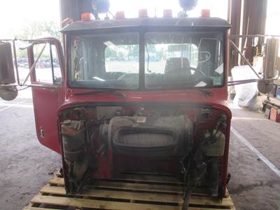 Peterbilt 385 Cab Assembly