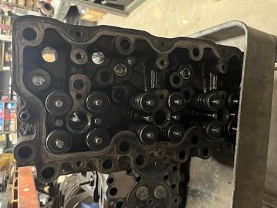 Mack E-Tech Cylinder Head