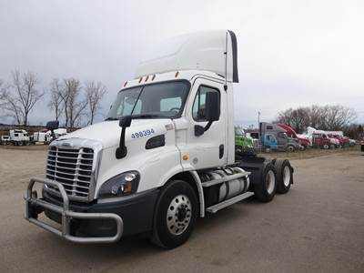 Freightliner Cascadia 113 Day Cab Truck - Detroit 450HP, 12 Speed Dt12 Automatic