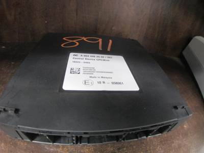 Freightliner A0044462502 007 Engine Control Module (ECM)