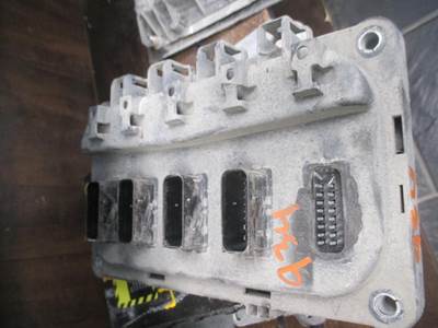 Peterbilt Q21-1143-001-001 Engine Control Module (ECM)