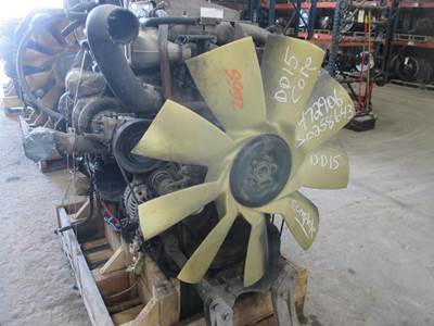 Detroit DD15 Engine