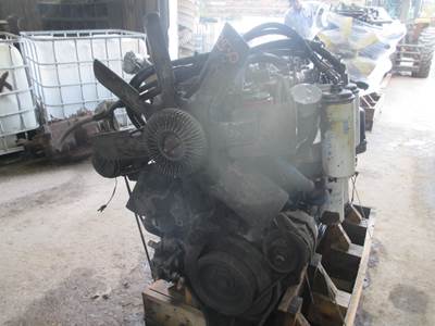 Mack E7-427 Engine