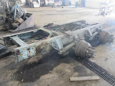 Peterbilt LOW AIRLEAF Cutoff