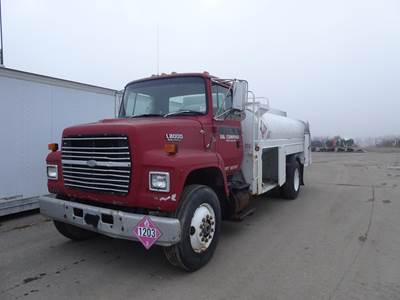 Ford L8000 Fuel & Lube Truck
