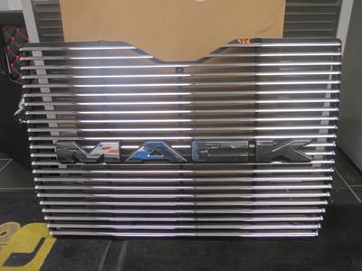 Mack Titan TD713 Grille, Part # 82380941