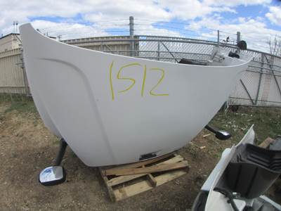 Freightliner Cascadia Hood