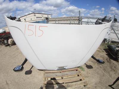 Freightliner Cascadia Hood