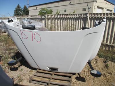 Freightliner Cascadia Hood